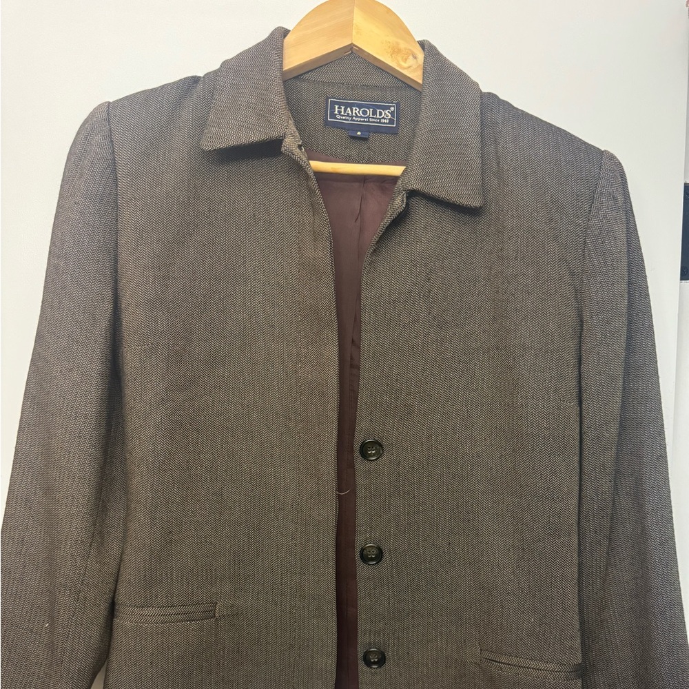 Harold's Blazer Jacket Brown Herringbone, Size 2, USA, Rayon and Wool, Collar